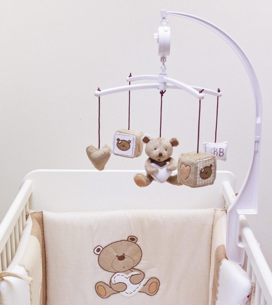 Mobile pour lit bébé