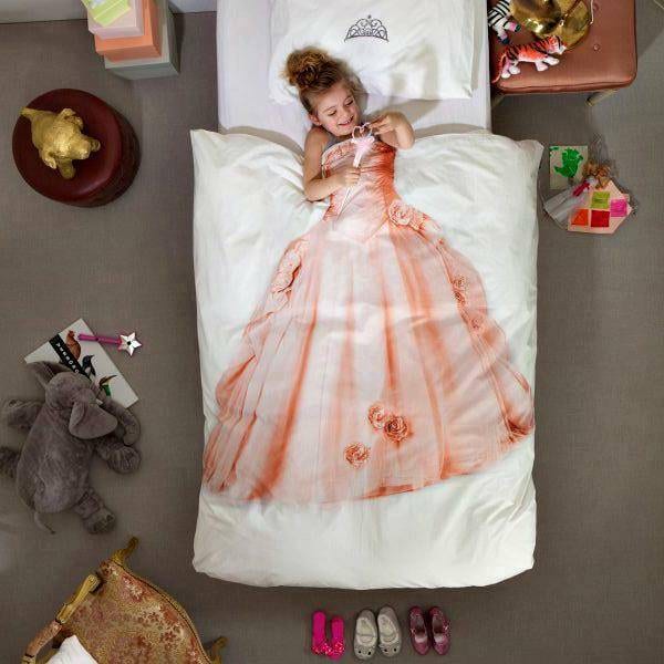 Couette enfant avec un dessin de princess