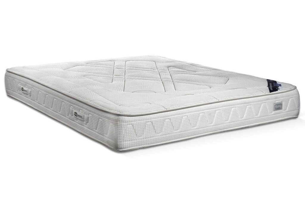 Matelas Simmons Osez