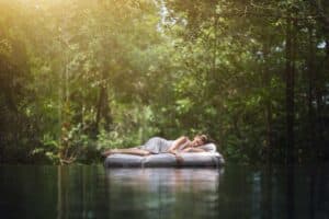store default 106605303 1293 300x200